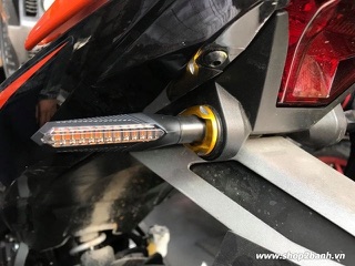 Lông đền CNC độ xi nhan