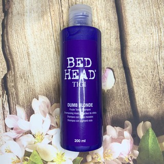 Dầu gội tím cho tóc bạch kim Tigi Bed Head Dumb Blonde Purple Toning Shampoo