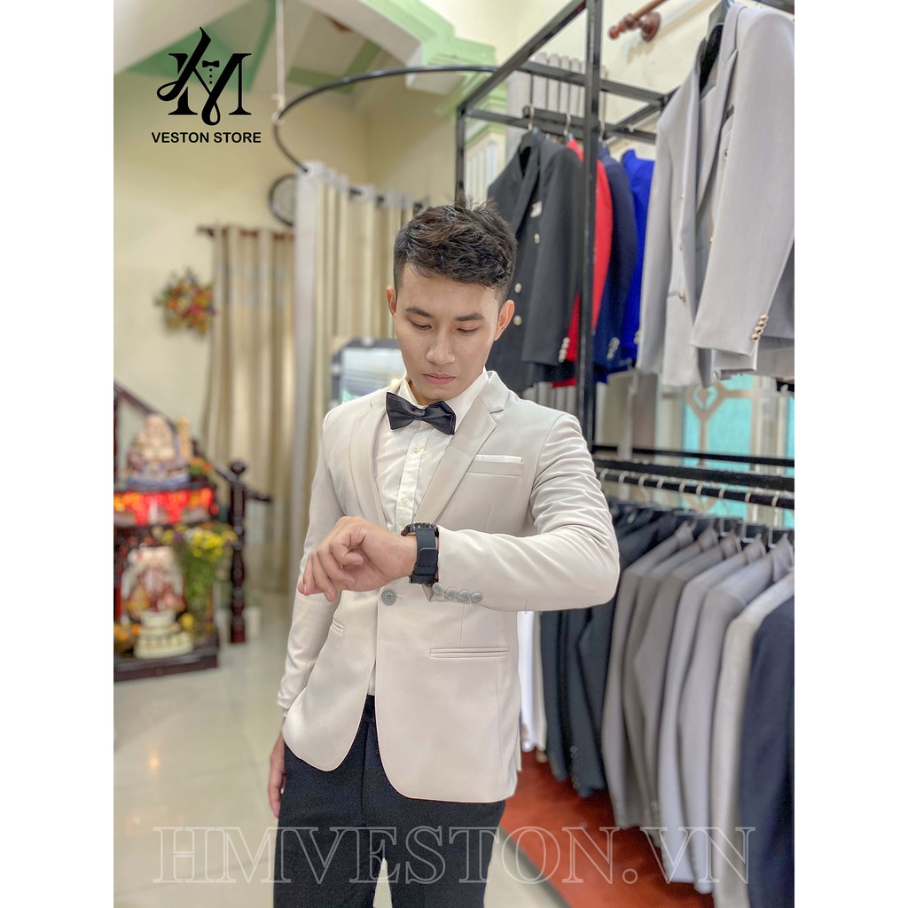 Áo vest nam ôm body màu kem nhạt chất liệu vải dày mịn co giãn