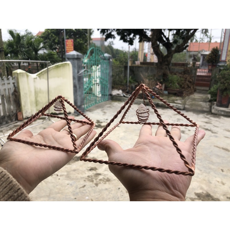 Kim tự tháp thiền tensor mẫu đơn giản bằng đồng nguyên chất 10cm-14cm-18cm