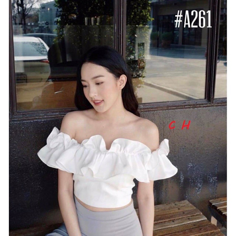 áo bèo bệt vai trễ vai cực xinh CH