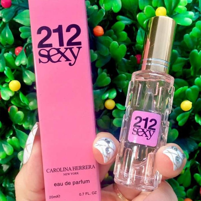 Nước hoa mini 212 nữ chai 20ml dạng xịt- mẫu 4d- Mùi 212 sexy women
