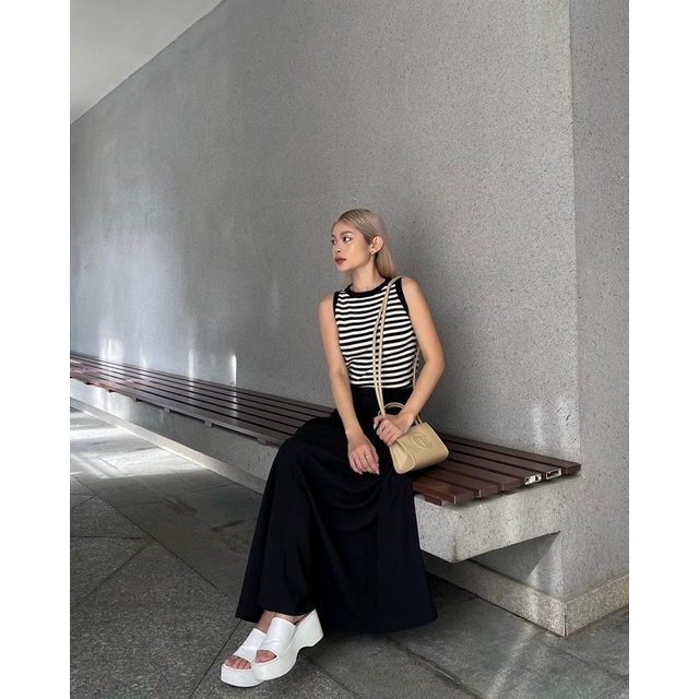 Chân váy dài xếp ly