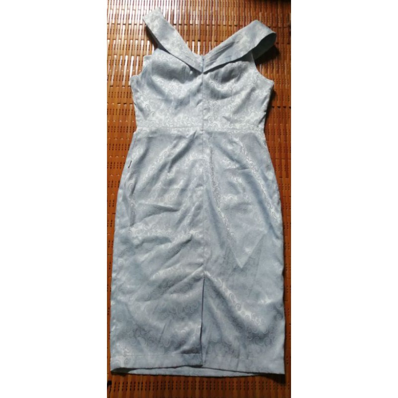 Thanh lý đầm gấm 20 Again xanh nhạt Size M