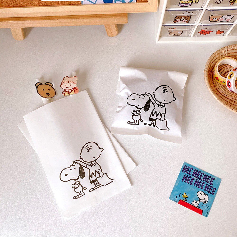 Túi giấy đóng gói bao bì họa tiết Snoopy tiện dụng