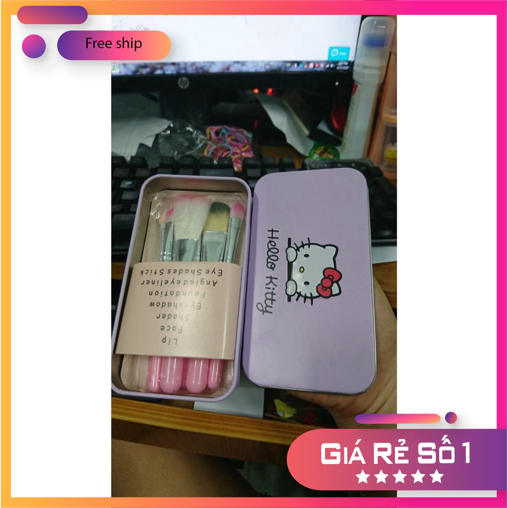 FREESHIP Bộ 7 cọ trang điểm Hello Kitty ( có hộp thiếc ) -THSHOP
