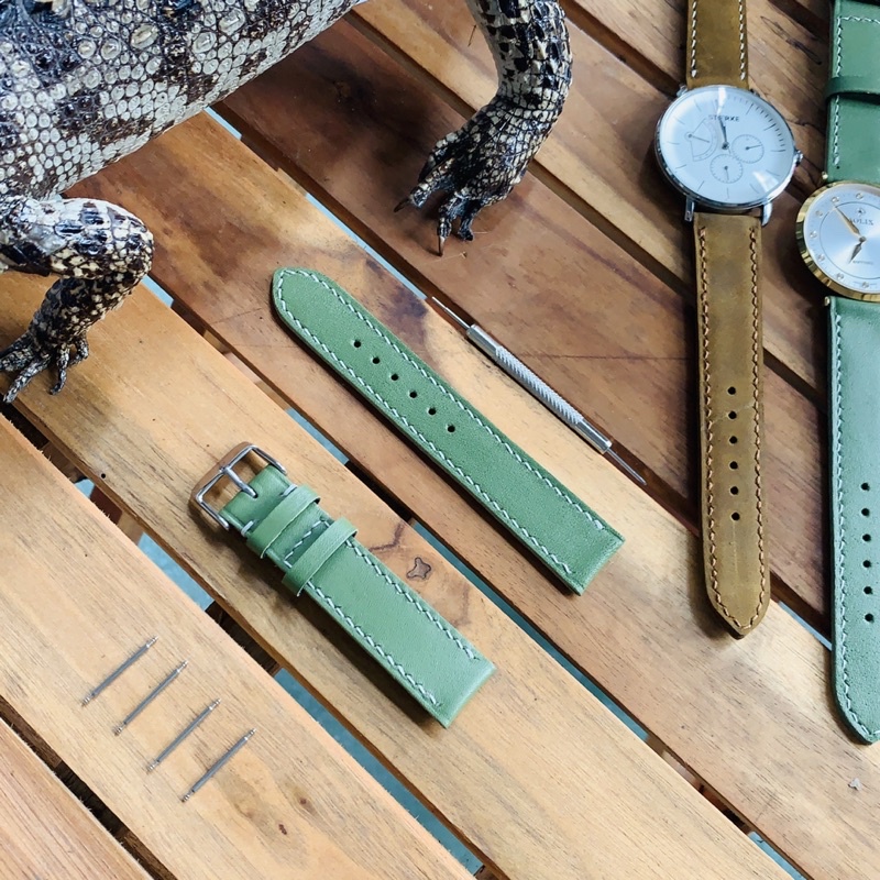 Dây da đồng hồ, da bò sáp vintage khâu tay mềm mỏng ôm tay