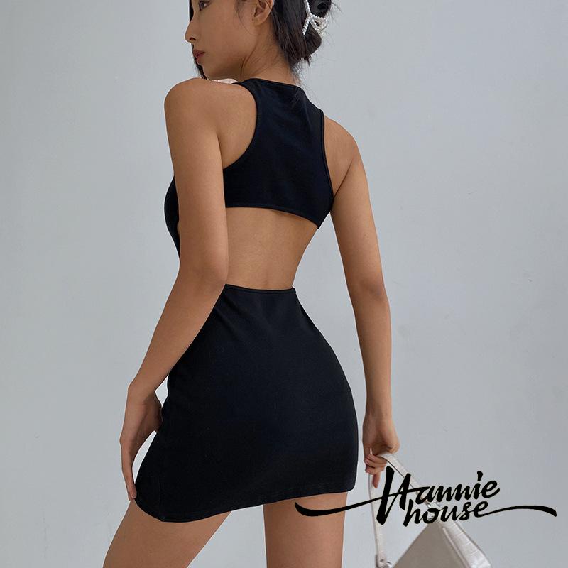 Đầm Sát Nách Cổ Chữ U Màu Sắc Thanh Lịch