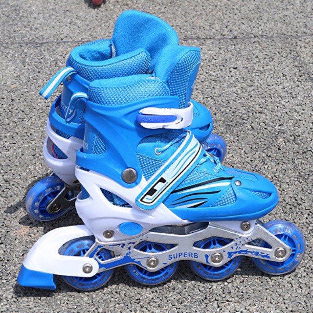 [Sale toàn shop] Combo giày trượt patin full kèm bảo hộ. ( mũ và bảo vệ tay chân)