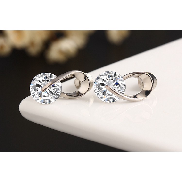 Khuyên Tai Nữ Trang Dáng Dài Tạo Hình Độc Đáo