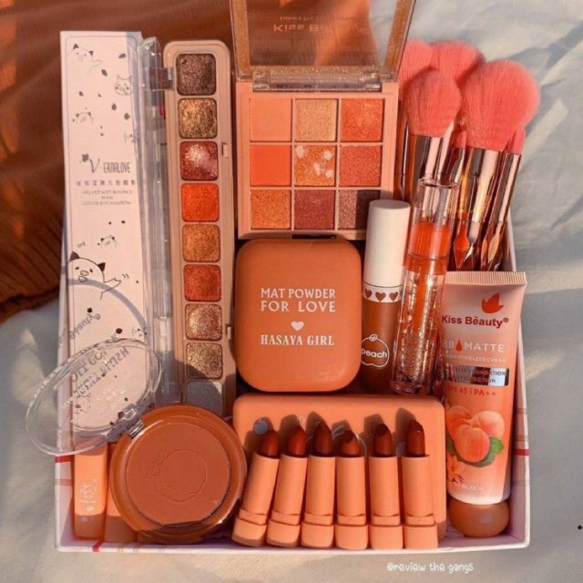 Bộ trang điểm cam đào Kiss Beauy gồm 13 món makeup, [hàng chính hãng] tặng kèm 1 túi đựng mỹ phẩm chống nước