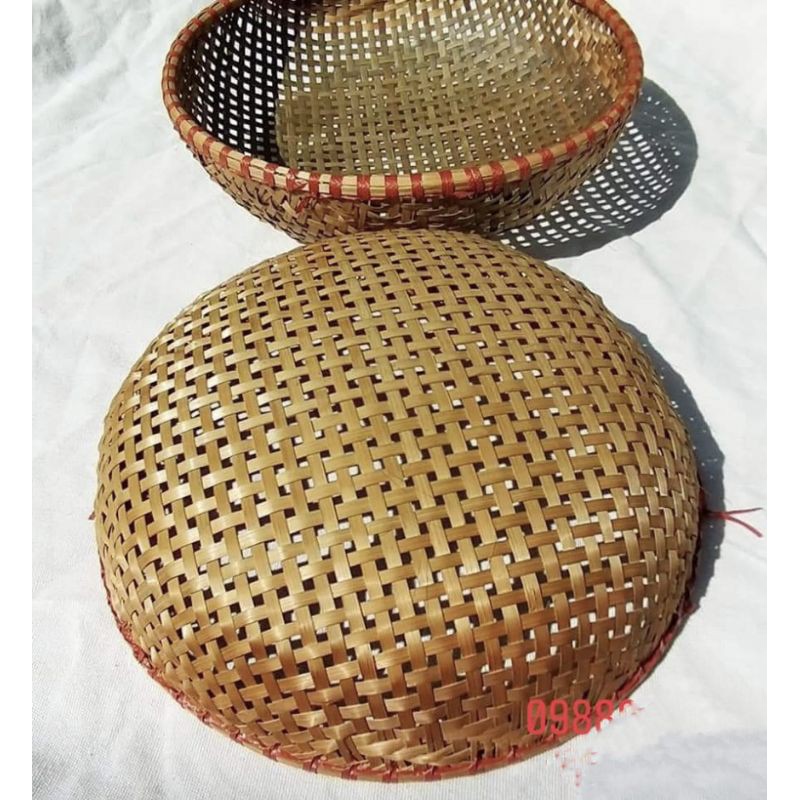 Rổ tre đan thưa