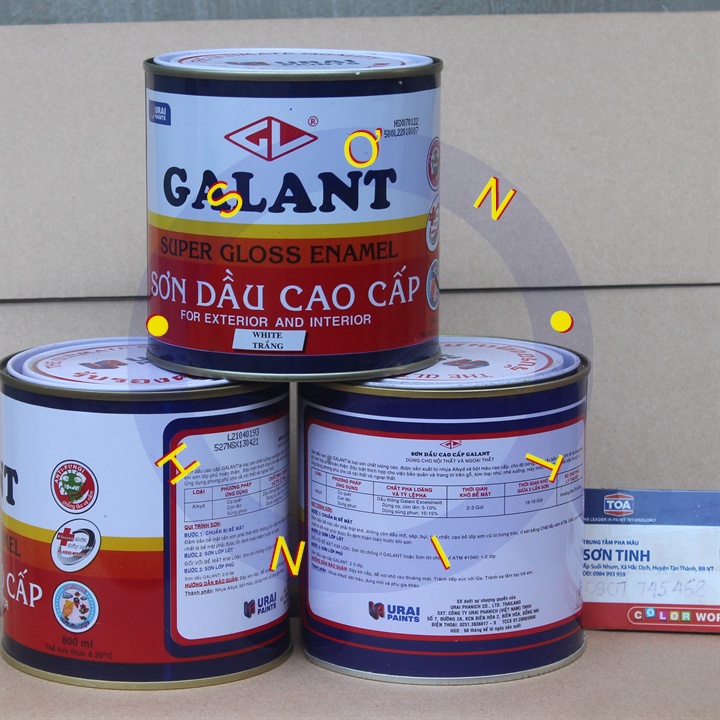 Sơn dầu bóng trắng 800ml galant white (Tập Đoàn URAI - Thái Lan) cho gỗ, tôn, sắt thép