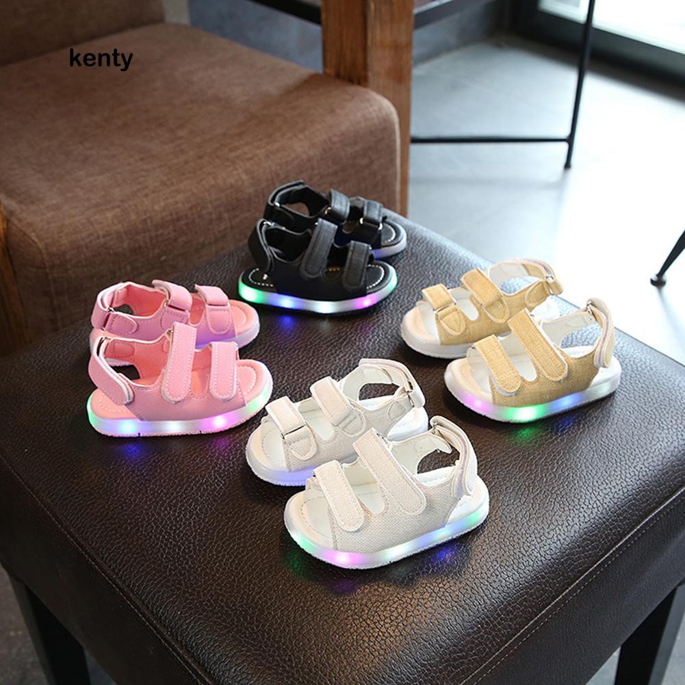 Giày Sandal Đế Mềm Chống Trượt Có Đèn Led Cho Bé