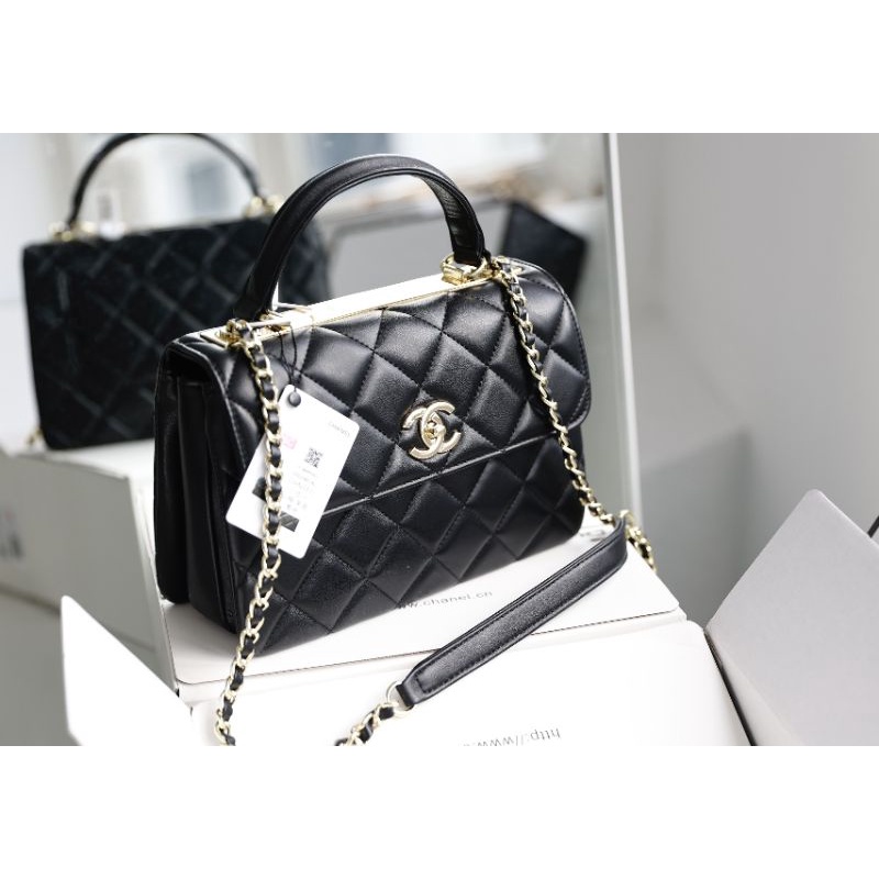 Túi xách nữ TRENDY bản trám nhỏ sz24cm bên trong 3 ngăn lót da đỏ kèm code chip fullbox vip 2 lớp nguyên seal kèm bill