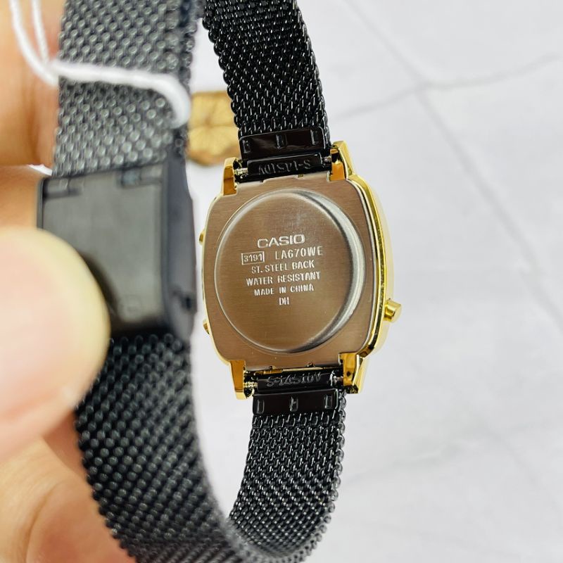 Đồng hồ nữ WR LA670 Black & Gold dây kim loại chính hãng cao cấp giá rẻ