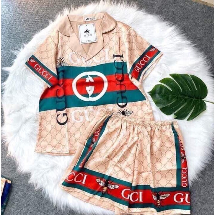 Combo khách chốt live 215k