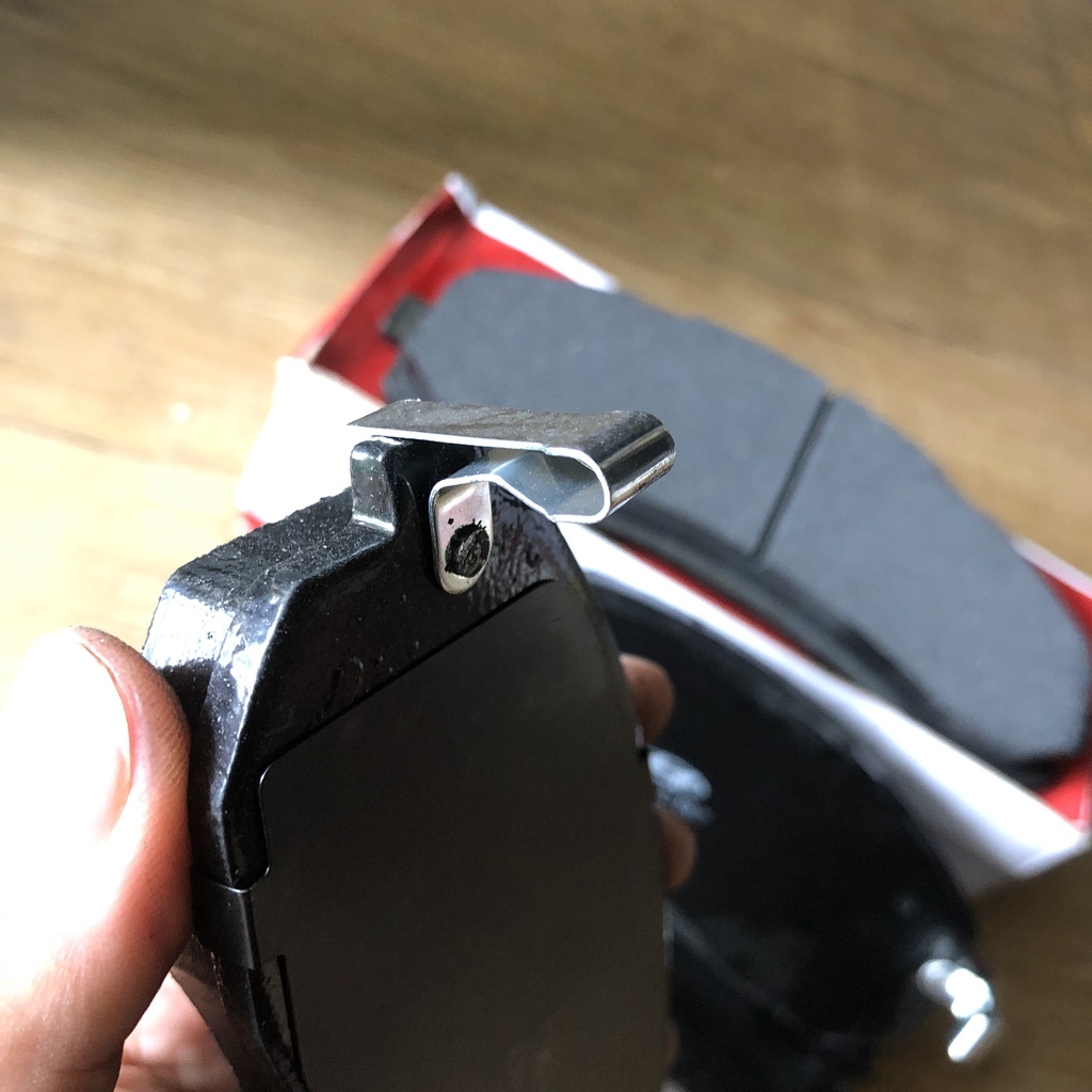 MÁ PHANH ĐĨA TRƯỚC KIA K165/ K3000