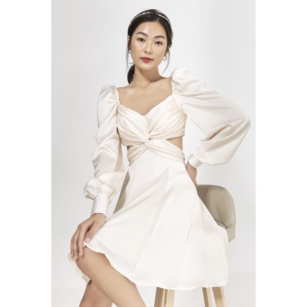 Thanh lý đầm lụa trắng Jubin studio size S