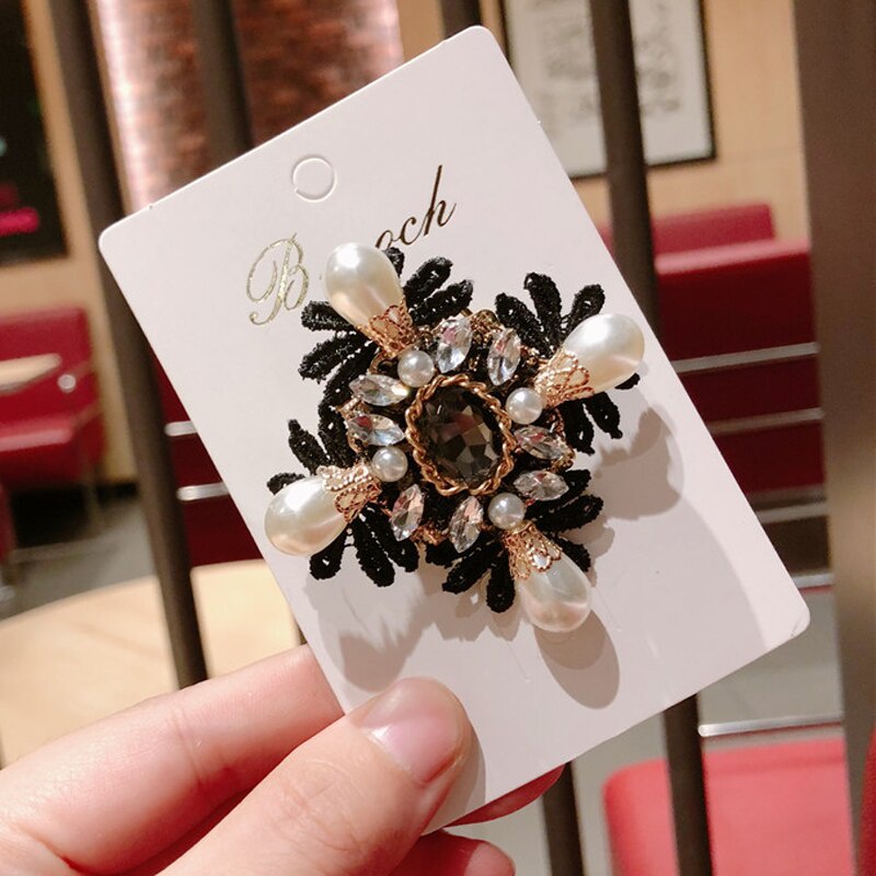 Ghim cài áo kiểu hoa trà đính đá thời trang dành cho nữ