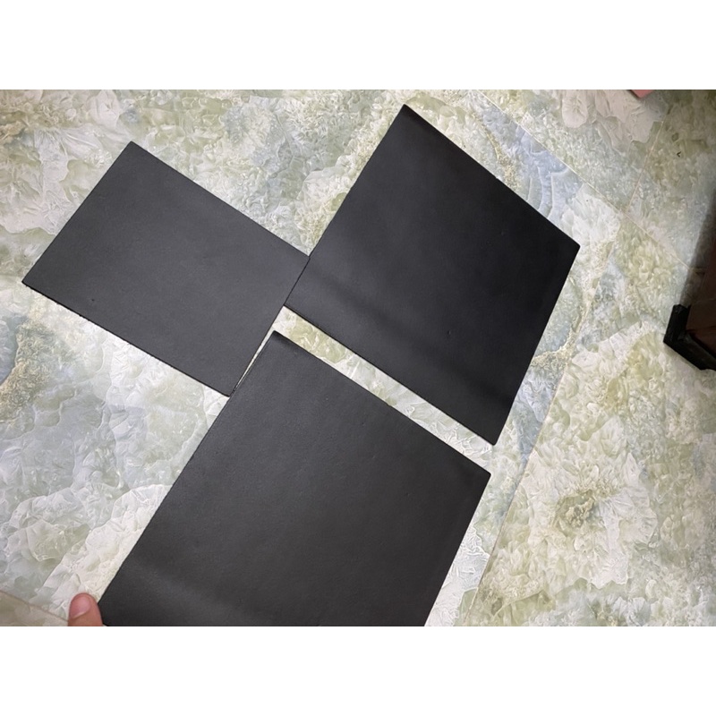 Da bò chân kim đen dày 2li