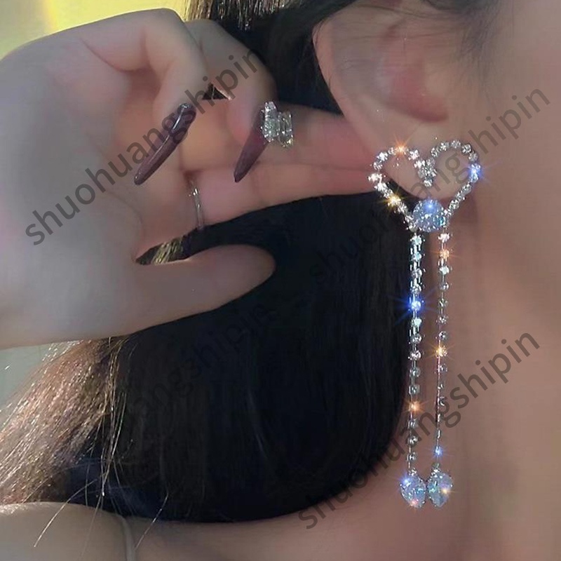 Đôi Bông Tai Dáng Rơi Họa Tiết Trái Tim Thời Trang Cho Nữ
