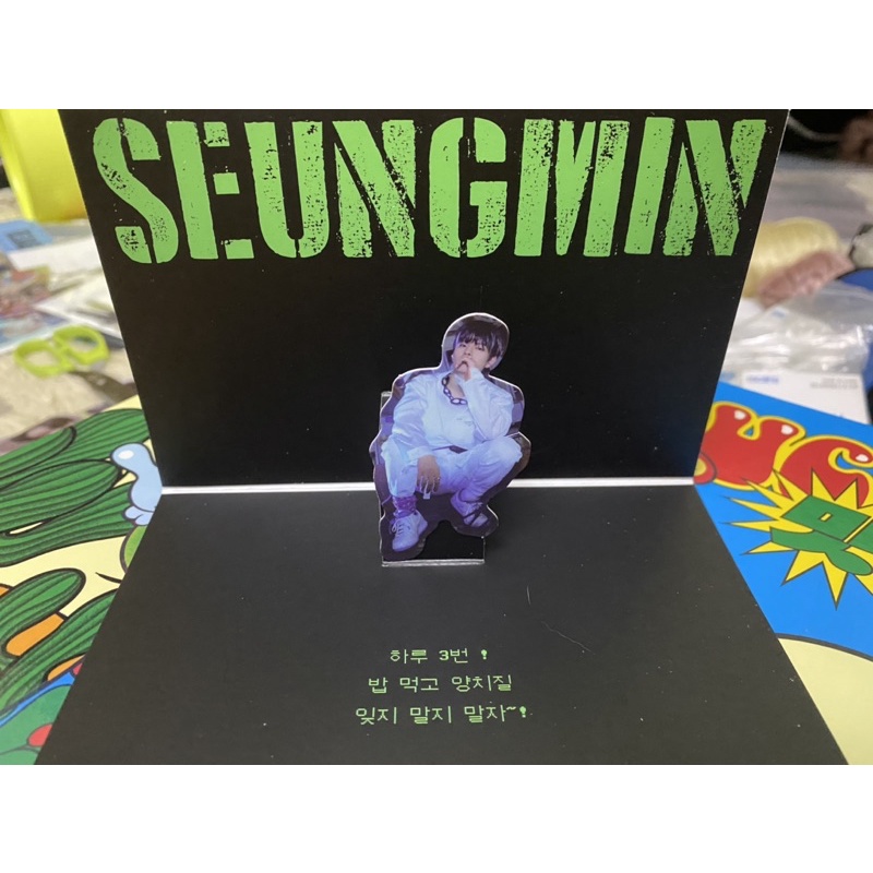 hình ảnh card popup Stray kids limited