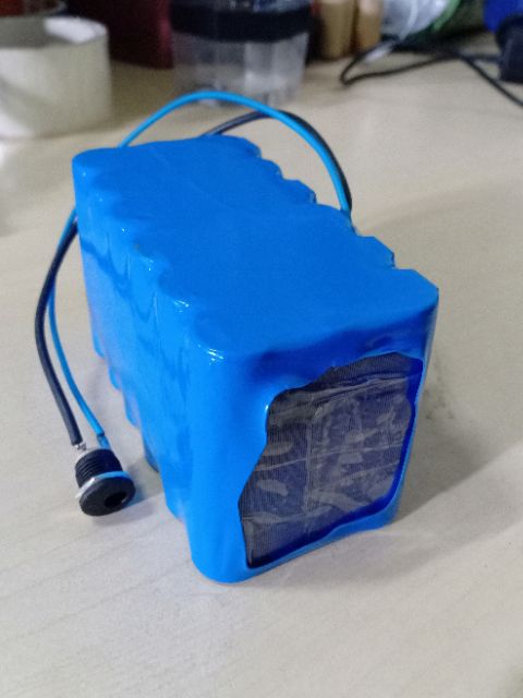 Khối pin 24v 9Ah 20A lithium 18650