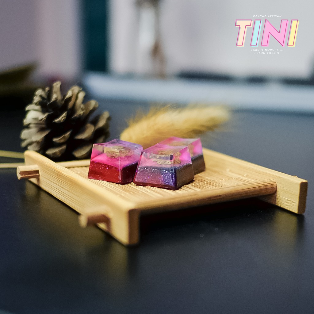 Keycap Resin vũ trụ bánh răng đỏ tím - OEM Cherry MX