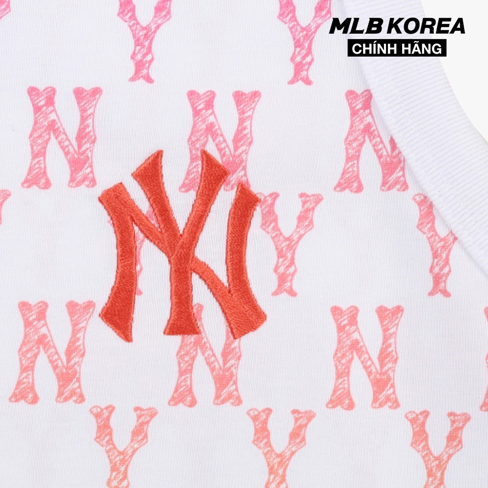 MLB - Áo ba lỗ nữ Monogram 31TKWA131-50R