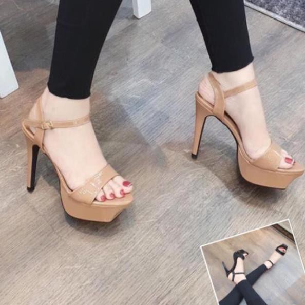 ( New ) Giày sandal cao gót đế đúp mũi 12p Siêu đẹp 😍 . 2020 new .. .. . . . : You ; , ‣ , $ Ⓡ # ˢ : ' .