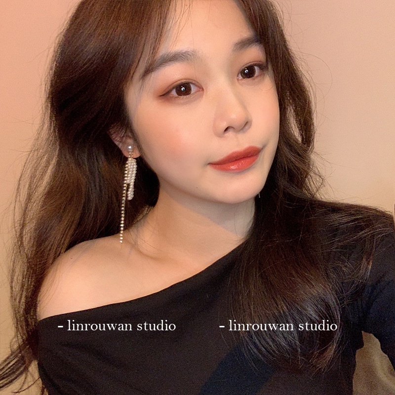 Khuyên tai tua rua đính ngọc trai sang trọng phong cách Retro