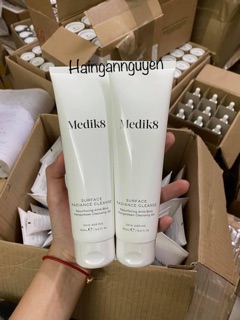Sữa rửa mặt AHA/BHA Medik8