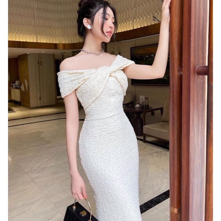 (Siêu Hót) Váy Trắng Trễ Vai Nhăn Xoắn Ngực ôm Body siêu tôn dáng (kèm ảnh thật ) | BigBuy360 - bigbuy360.vn