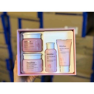 set dưỡng da innisfree hoa anh đào