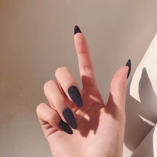 Nhũ rắc Đen móng tay ẩn móng