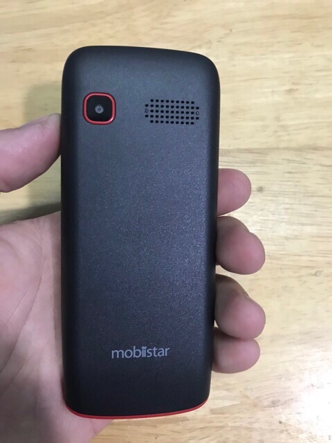 Điện thoại MobiistarB249 mới 100% Full box  màn hình rộng,nghe nhạc,nghe đài FM bảo hành 12 tháng