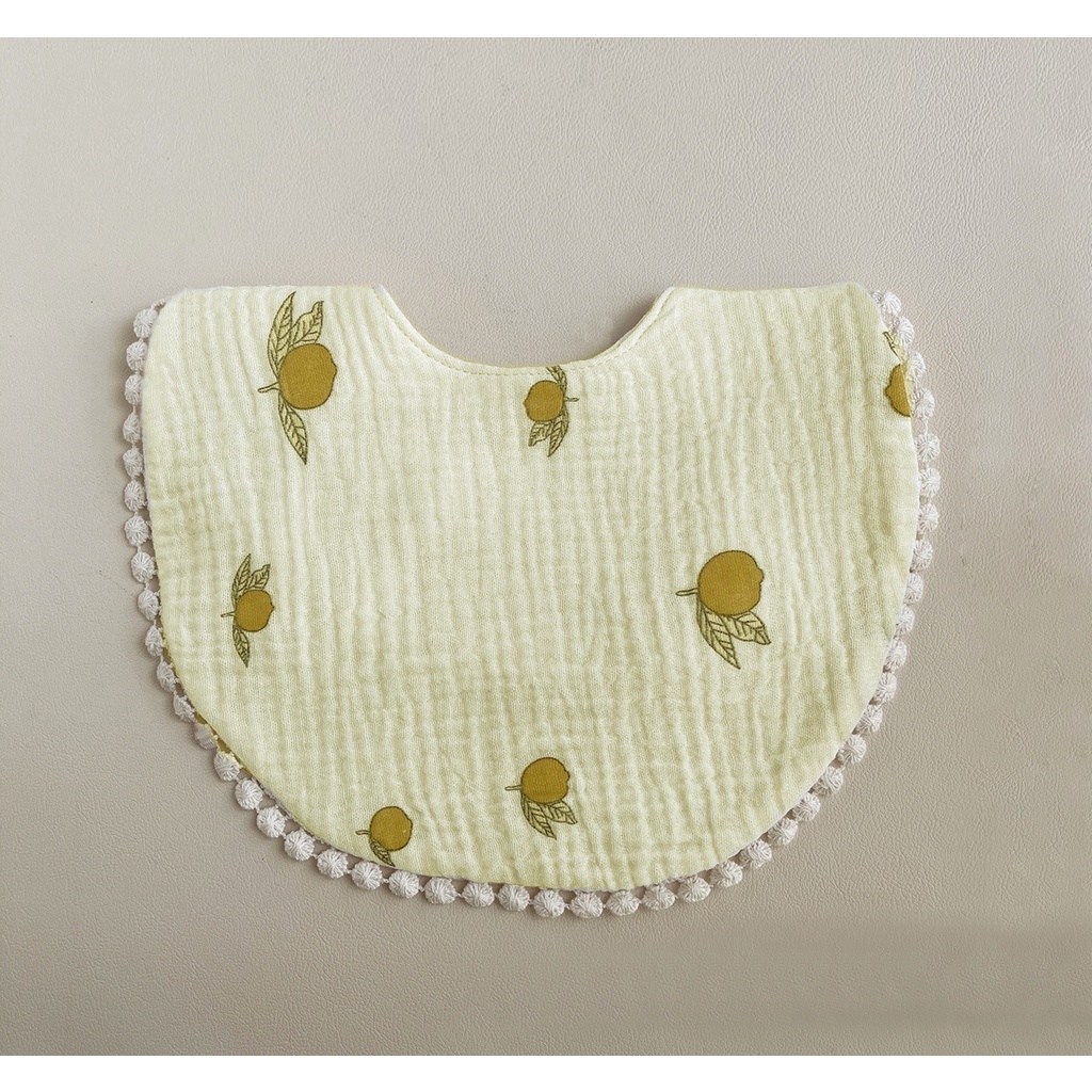 Yếm ăn dặm cho bé BABY112.VN giá rẻ chất liệu muslin cao cấp dày dặn, mềm mại và không bì xù khi giặt