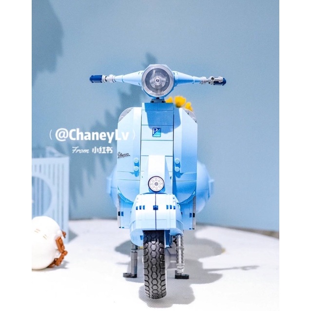 Đồ chơi lắp ráp Legogi XE MÁY VESPA XANH HỒNG 1106 mảnh bản Nonlego Vespa 125 mô hình lắp ghép xếp hình