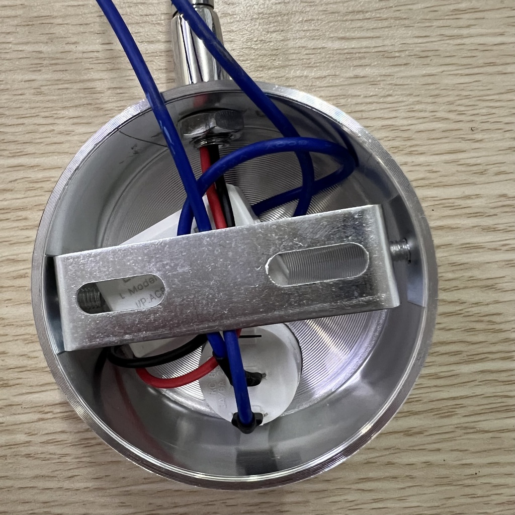 Đèn led soi sáng điện 220v chuyên dùng soi thước cho máy cắt nhôm