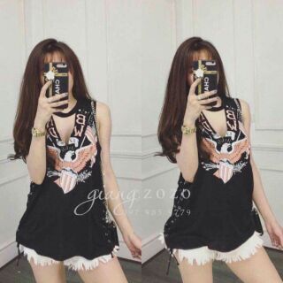 Áo thun sát nách cổ tim, đan dây hai bên hông