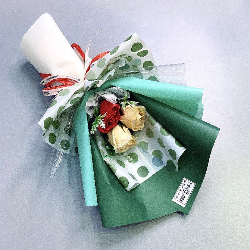 Hoa hồng sáp 3 bông