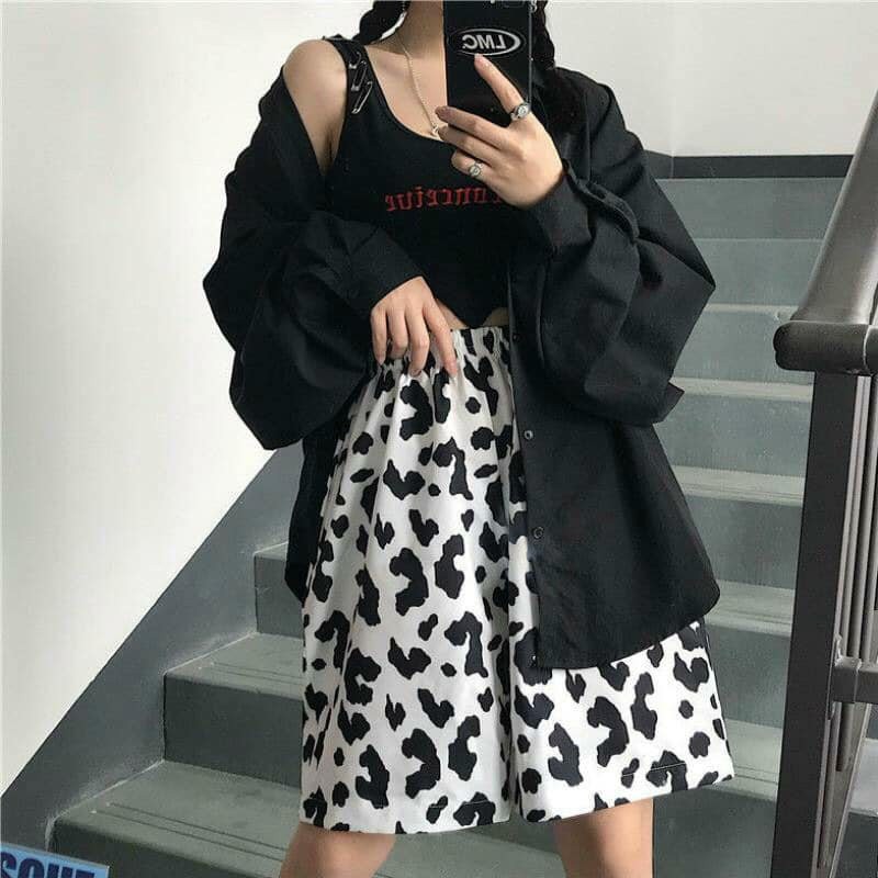 [Mã FAMAYWA giảm 10K đơn 50K] Quần đùi bò sữa trơn UNISEX ống lửng cạp chun style Ulzzang | WebRaoVat - webraovat.net.vn