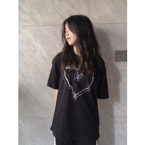 Áo thun tay lỡ nam nữ COCOO - Áo phông Unisex form rộng phong cách Ulzzang Hàn Quốc hình trái tim vẽ tay