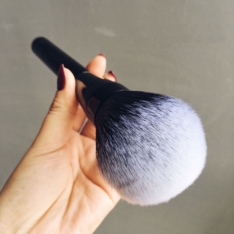 [Hàng mới về] Cọ Trang Điểm Tán Phấn Nền / Má Hồng Cỡ Lớn Mềm Mại Với Ống Nhôm