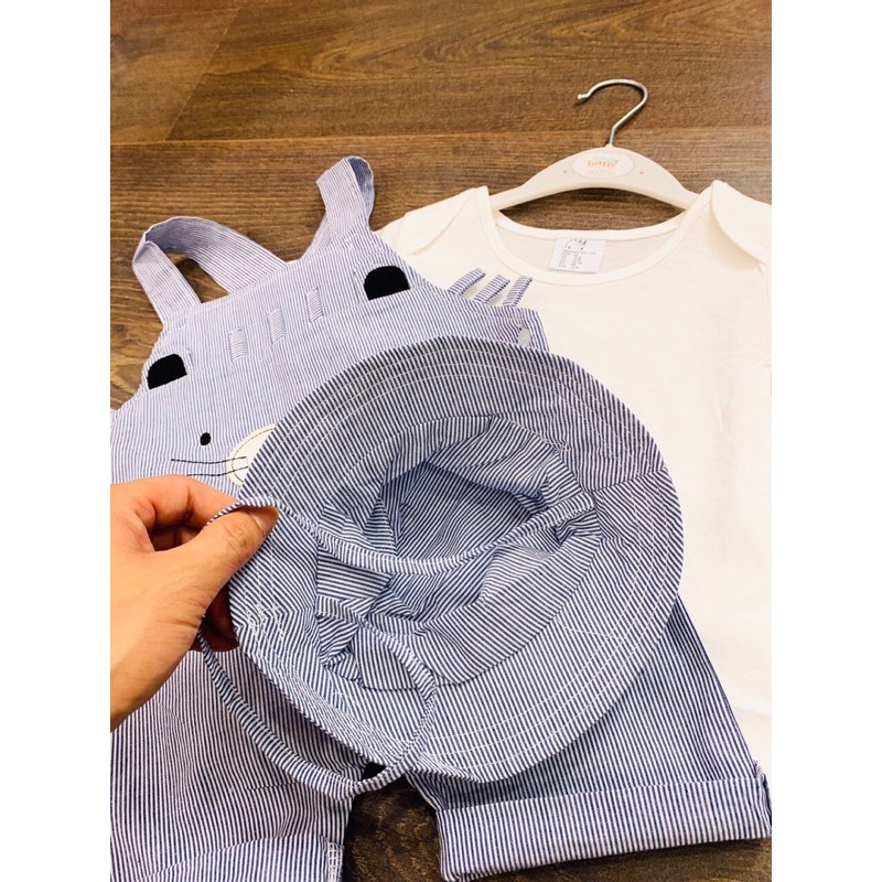 Set yếm kẻ 3 chi tiết kèm mũ HM dư xịn cho bé