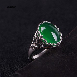 Nhẫn đính hôn mặt đá quý cổ điển