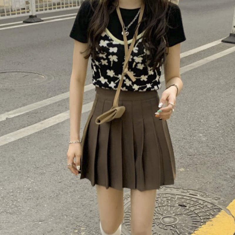 Chân váy tennis chữ A xếp ly màu nâu dáng ngắn kiểu Hàn Quốc CW258 | BigBuy360 - bigbuy360.vn