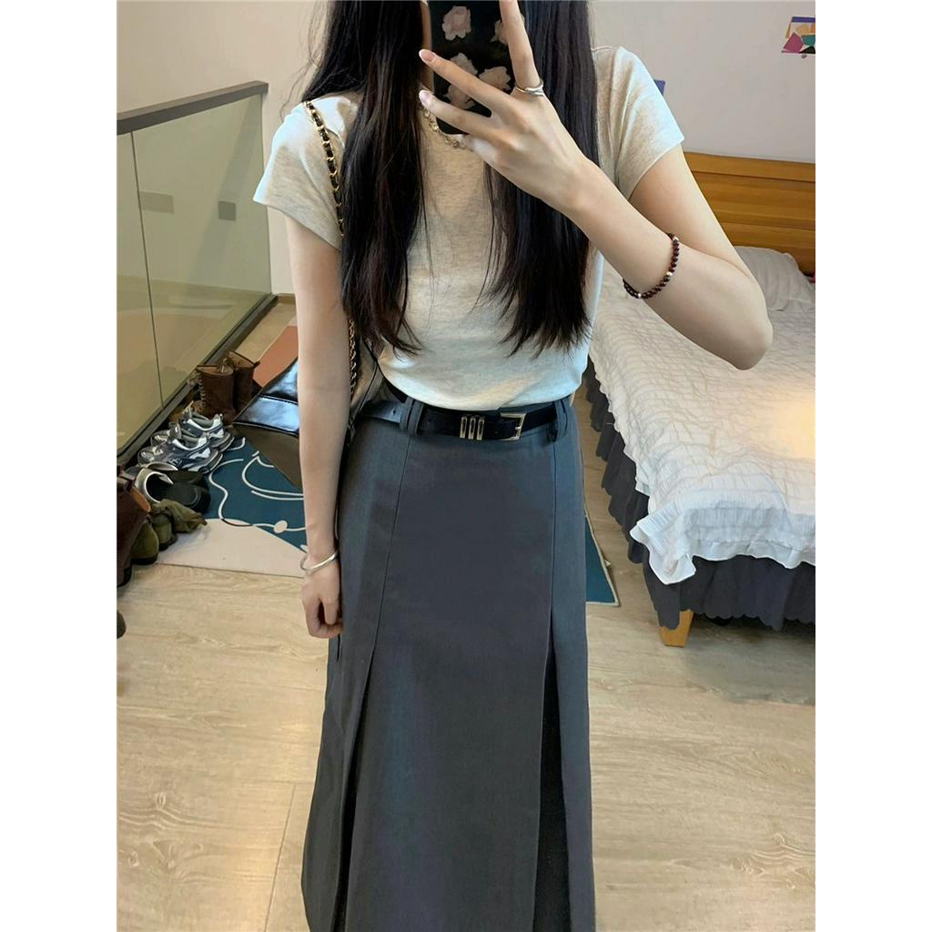 Bộ Áo Thun Trơn Màu Sắc 63391 + Chân Váy Lưng Cao Xinh Xắn Dành Cho Nữ