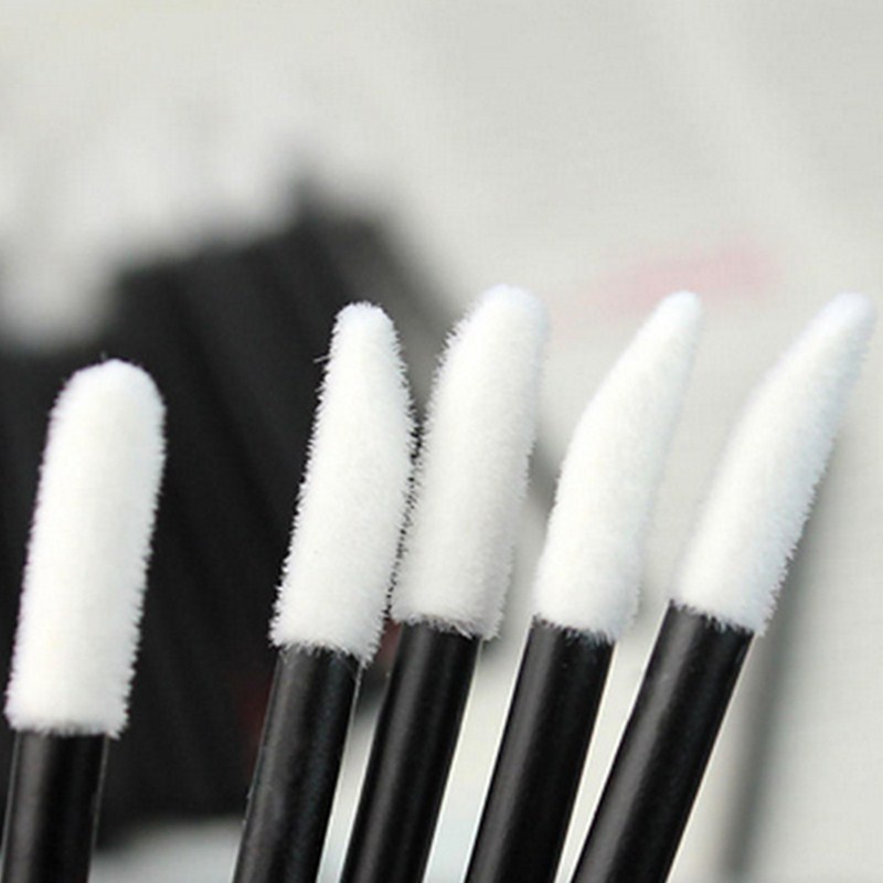 Bộ 50 Cọ Trang Điểm Môi Dùng Một Lần Tiện Dụng